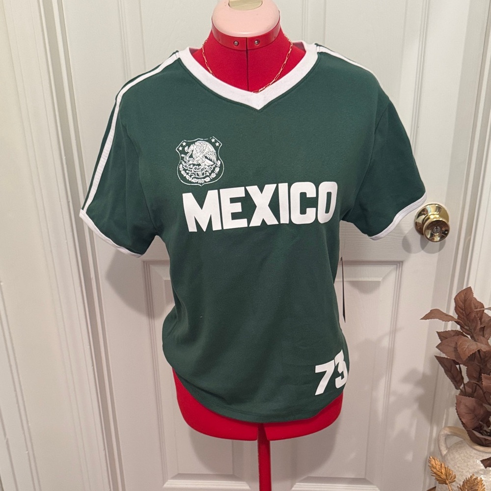 Mexico Green Short Sleeve V-Neck Tee